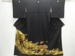 作家物　箔置き御所車に草花・宝尽くし模様留袖（比翼付き）